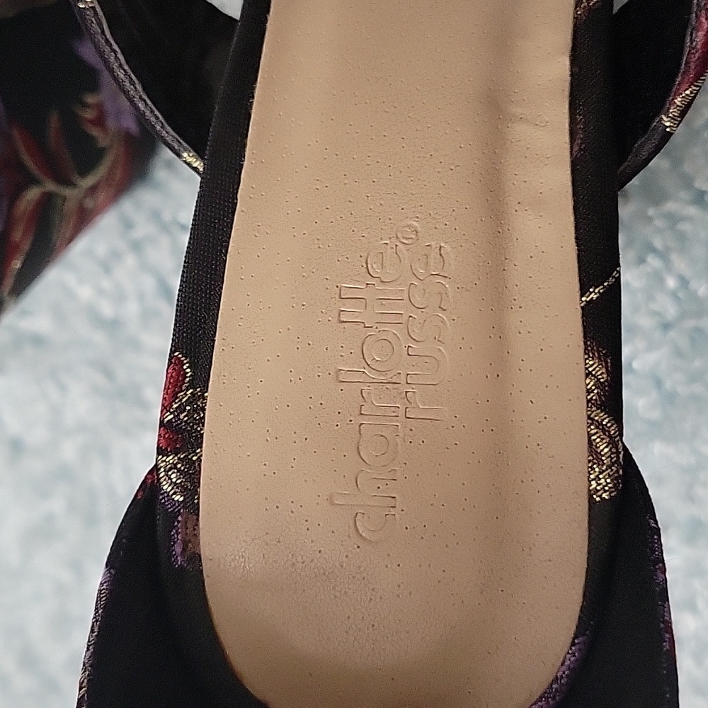 Charlotte Russe Floral Heels - Picture 8 of 8